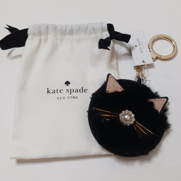 NWT Kate Spade Furry Black Cat Bag
Charm / Keychain Duster Bag - Picture 4 of 7